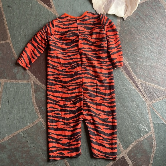 Tiger Costume - Picture 6 of 6